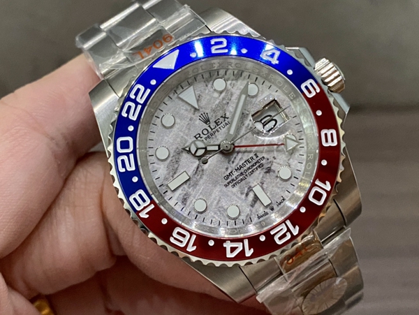 激安ロレックス正面デザイン